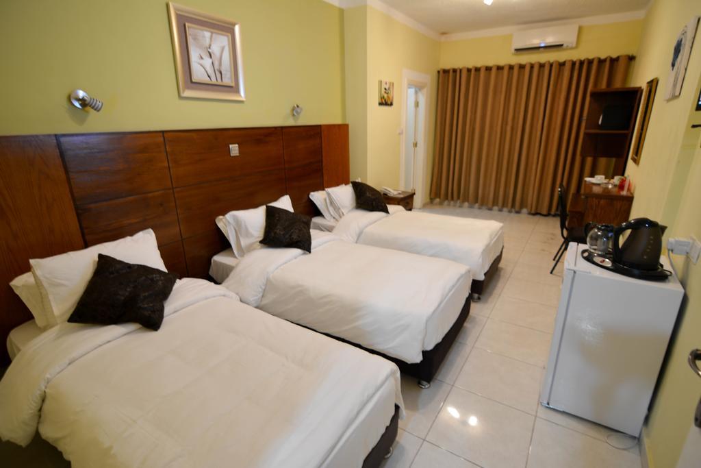 Amir Palace Hotel Aqaba Phòng bức ảnh